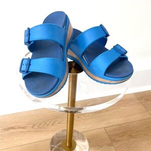 Dansko Kandi Blue Double Strap Sandals.